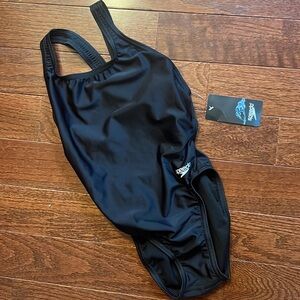 New Speedo ProLT size 28 swimsuit